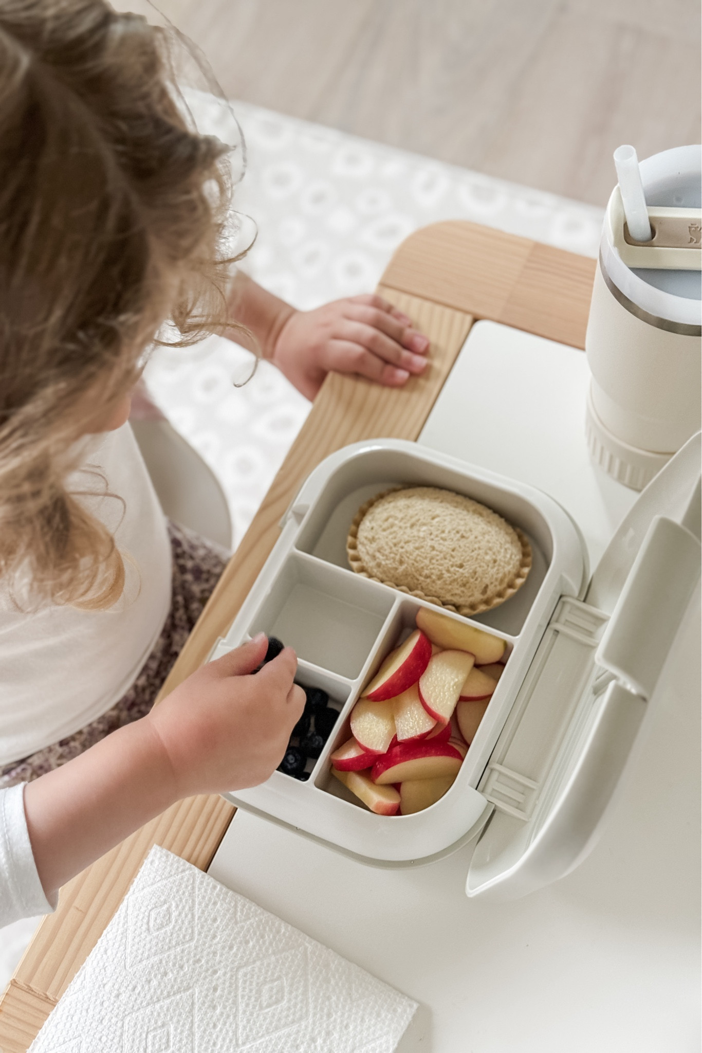 We’ve been working with our #LTKToddler to practice opening (and closing!) her lunchbox before school starts and while she was enjoying her lunch today I felt like I should share it just in case anyone else is shopping last minute for their #LTKPreschooler. 🫣 

#LTKKids #LTKBacktoSchool