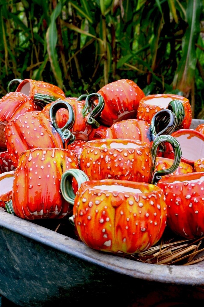 This is your sign to treat yourself to a new mug. It’s hot drink season!!! 🍵 ☕️ 

#LTKFallSale #LTKHome #LTKSeasonal