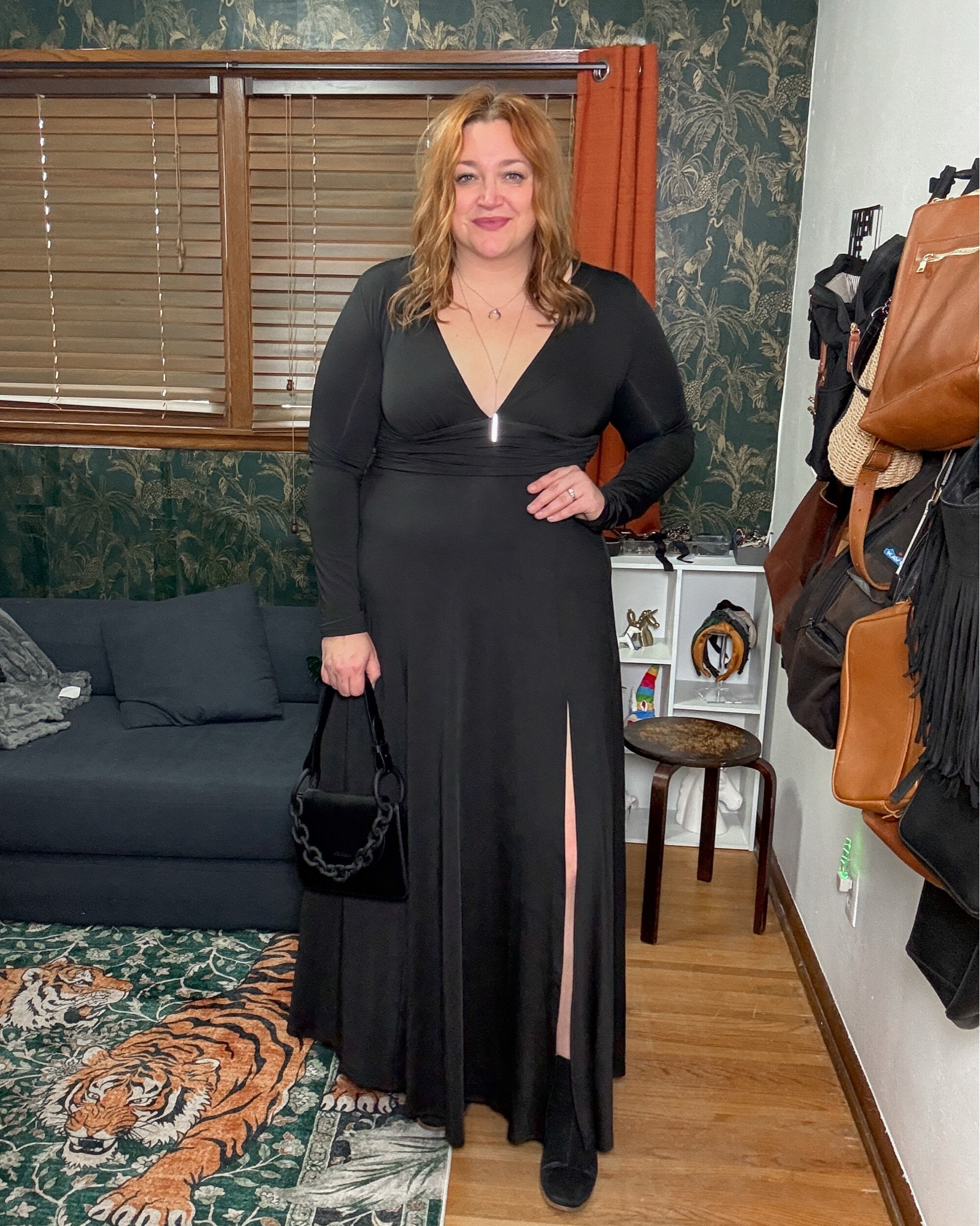 Witchy core dress wearing 1X as a US 16/18 - check the size chartt

#LTKTall #LTKPlusSize #LTKMidsize
