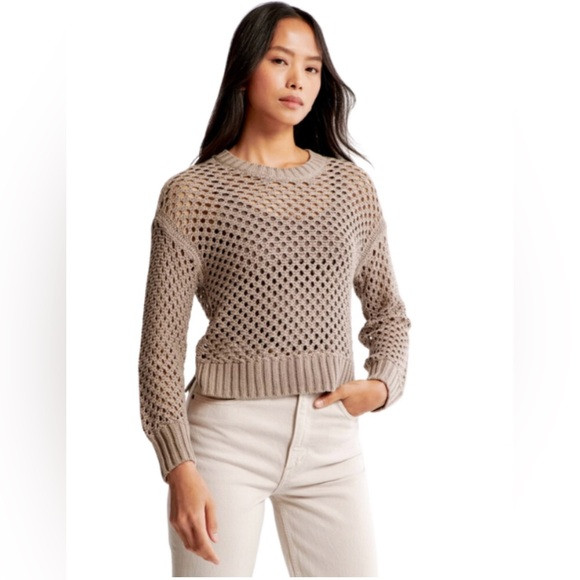 NWT Abercrombie Medium Long-sleeve Crochet Top Tan | Poshmark