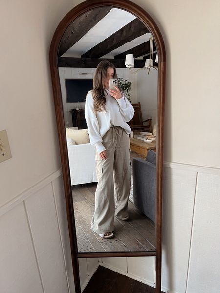 The cutest / most comfortable wide leg cargo pants - only $35! I’m wearing a size small! 

#LTKstyletip #LTKfindsunder50