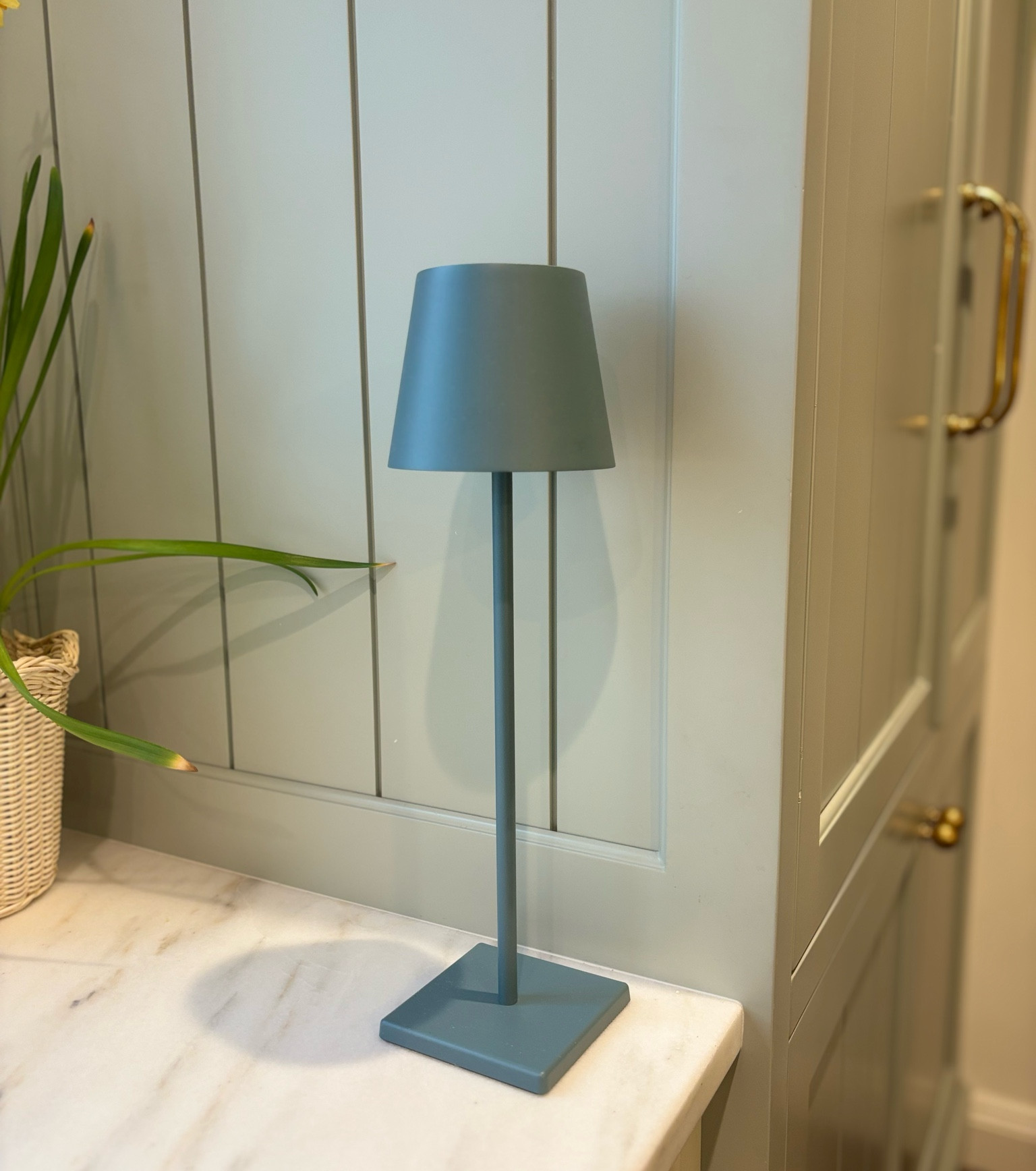 My favorite little rechargeable lamp in the kitchen 

#LTKfindsunder50 #LTKhome