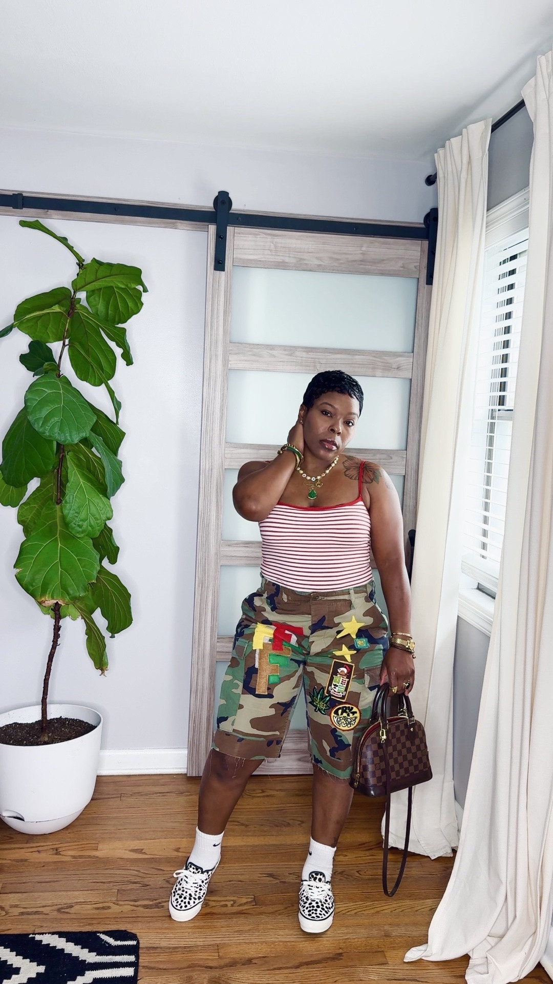 Hey! Let’s do mixing prints on easy mode + an easy summer outfit idea..

#LTKgrwm #LTKootd #LTKOver40