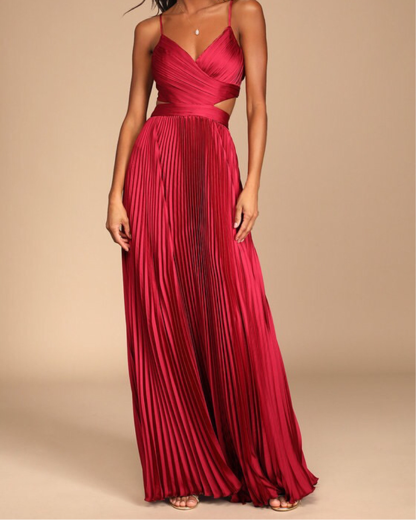 Currently eyeing for holiday parties. 🎄

Christmas dress
Red dress
Holiday party dress
Formal dress
Wedding guest dress