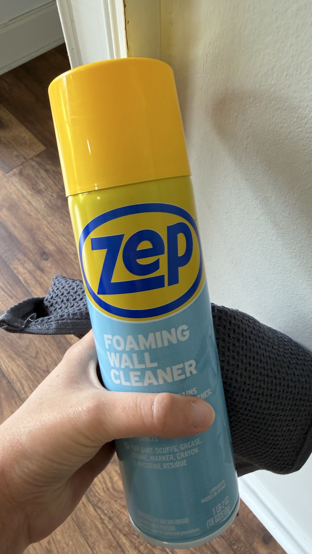 The best wall cleaner! This works like magic on all the dirt fingerprints all over my house!

Amazon prime day, Amazon finds, cleaning house

#LTKmorningroutine #LTKmomlife #LTKdayinmylife