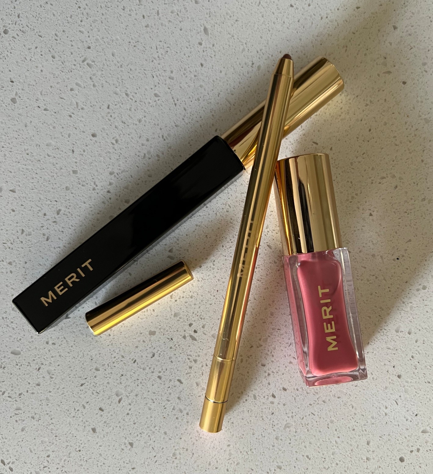 💄 My current go-tos for quick, effortless glam:

MERIT Signature Lip Sheer Lip Liner — glides on like a dream for soft, natural definition and keeps lips hydrated.

MERIT Shade Slick Hydrating Tinted Lip Oil — sheer color, high-shine, and ultra-hydrating, perfect for a little everyday glow. 💧

MERIT Clean Lash Lengthening Tubing Mascara — defines, separates, and lifts lashes without clumps or smudges, giving you that wide-awake look in seconds.
Vegan, cruelty-free, and totally mama-friendly for busy mornings when you want to look polished in a flash. ✨


#LTKFindsUnder50 #LTKBeauty #LTKOver40