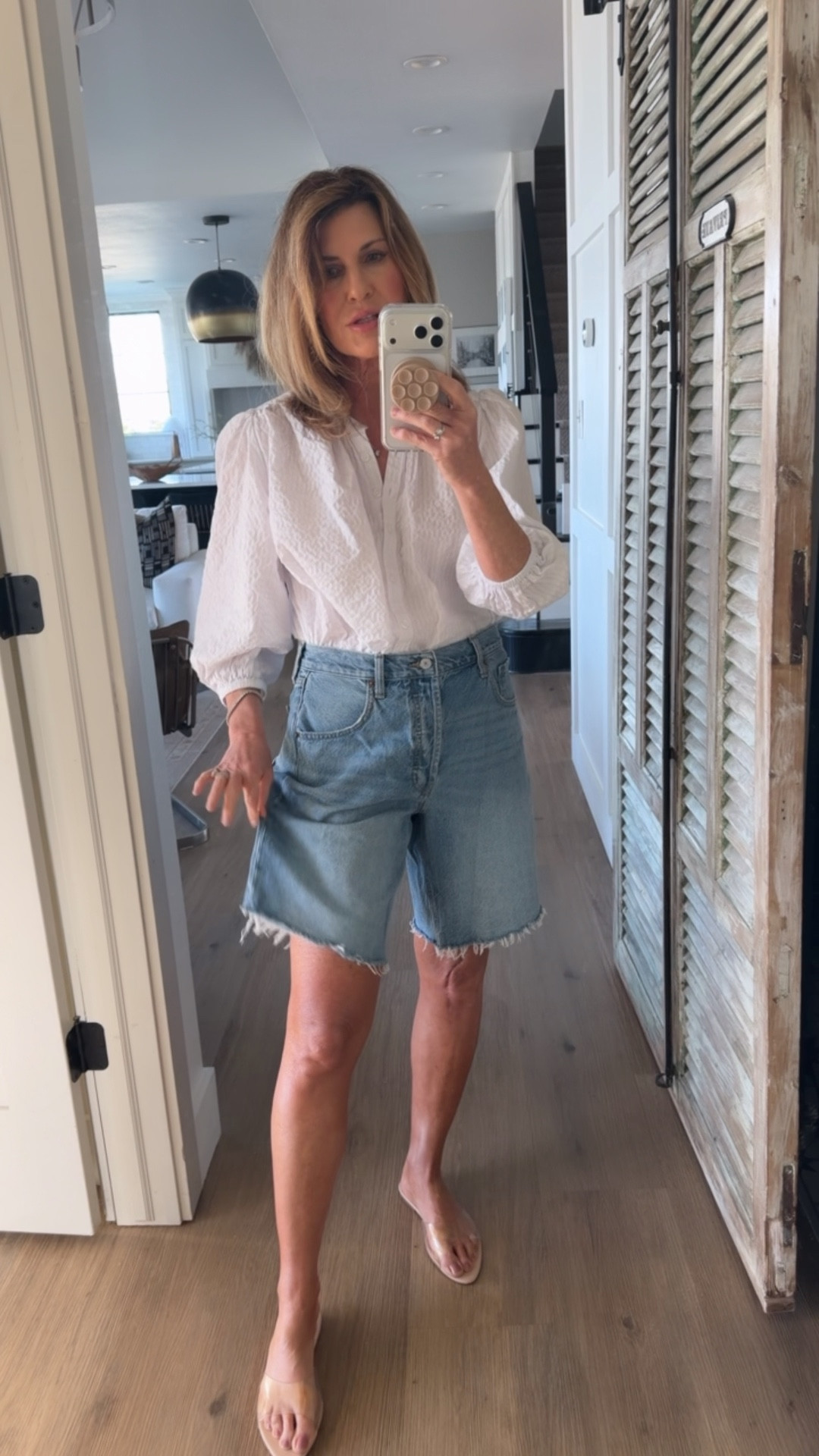 Small top and size 4 shorts 

#LTKOver40