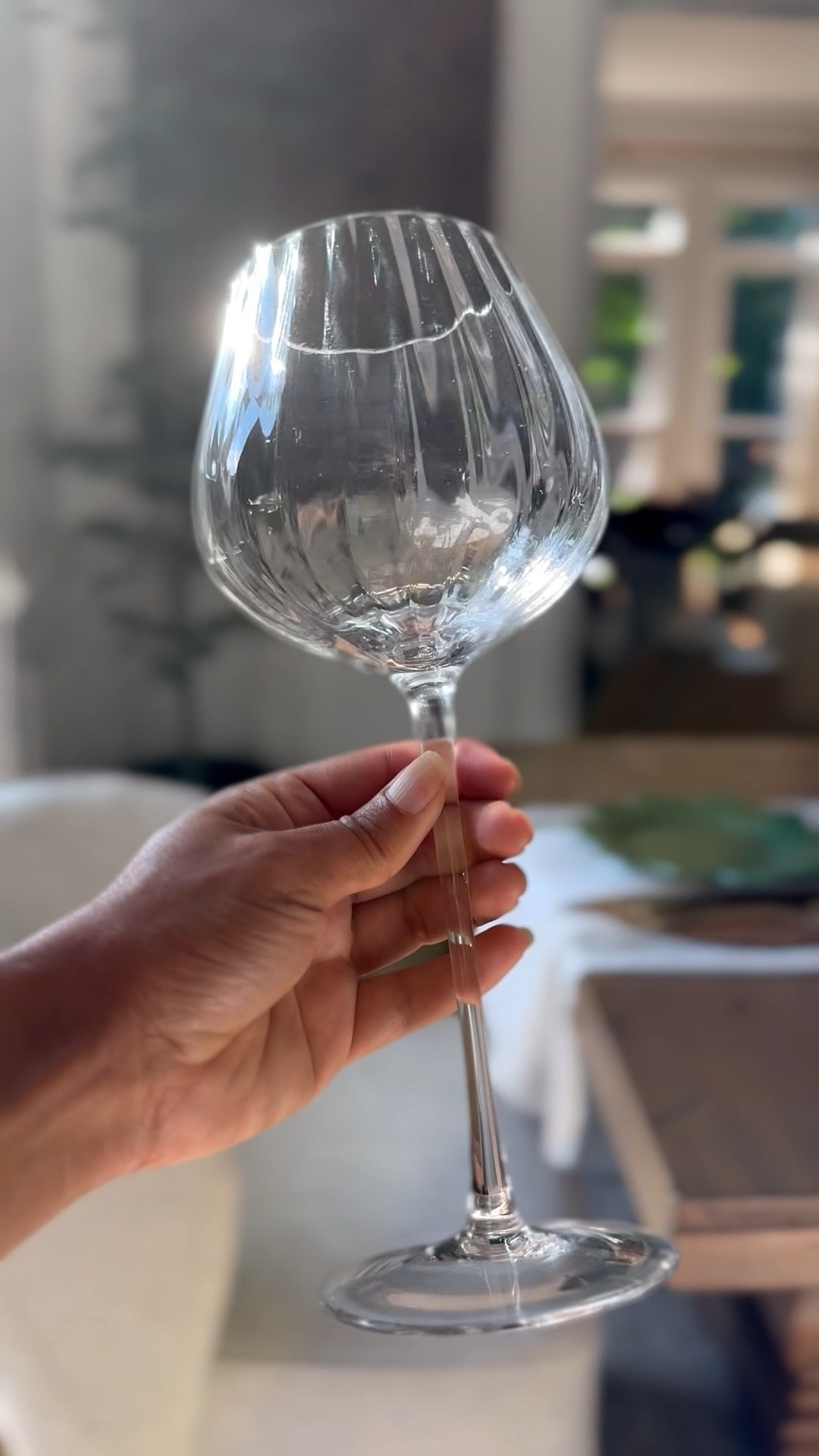 Ribbed wine glasses 😍