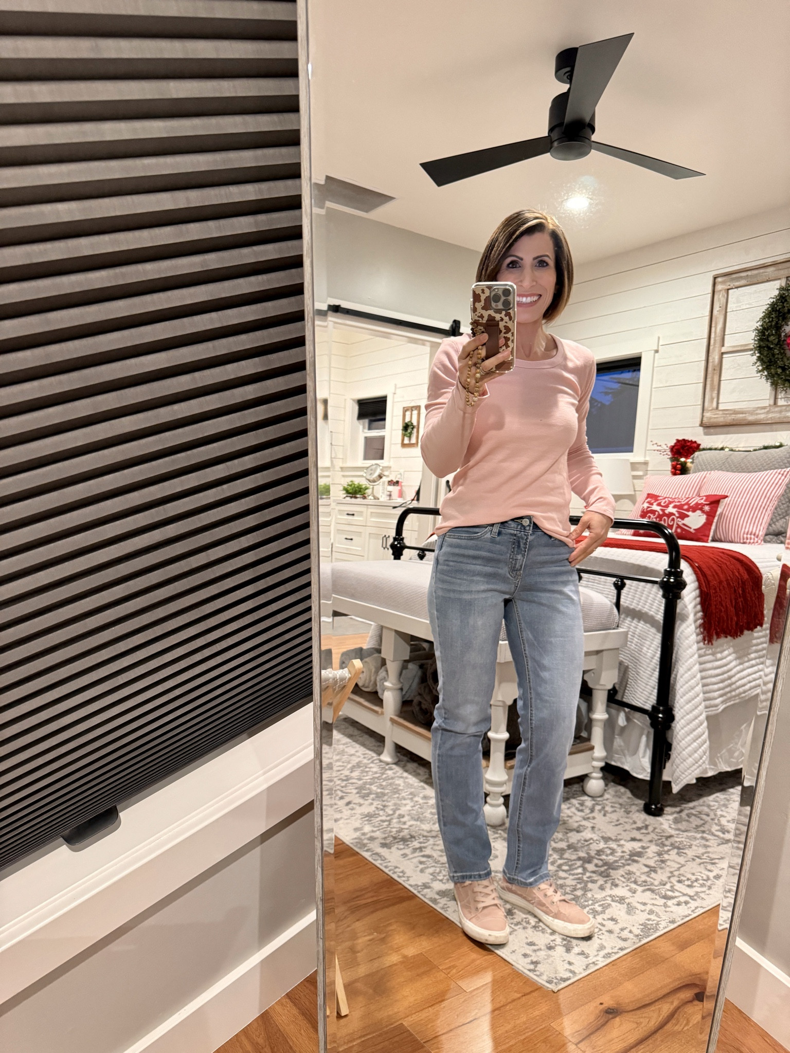 Ok can I just say YES! These jeans are so good. These Time and Tru midsize straight leg jean are so soft and comfy. They got pretty true to size - I’m a size 4 and the fit nicely (a tad big in the waist but still a nice fit overall). The price $17.98 - yes all day long! This is the light wash. 

#LTKfindsunder50 #LTKstyletip #LTKover40