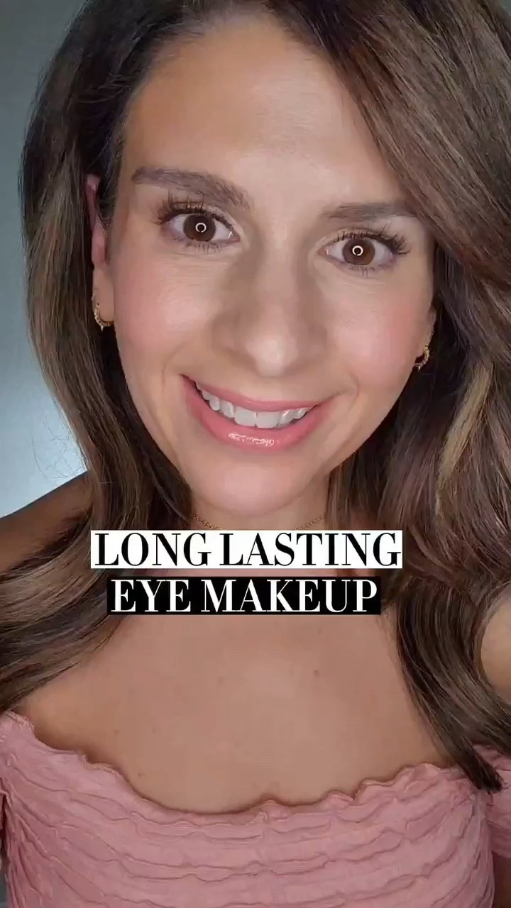 Get ready to have your eyeshadow world rocked! This is how you prevent smudging/transferring, and it works for any eye product - eyeshadow, liner, mascara, etc.

I'm using @youthforia Setting Spray

#eyeshadowtips #eyeliners #mascara #makeuptips

#LTKbeauty