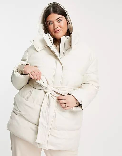 ASOS DESIGN Curve leather look belted puffer jacket in cream | ASOS (Global)