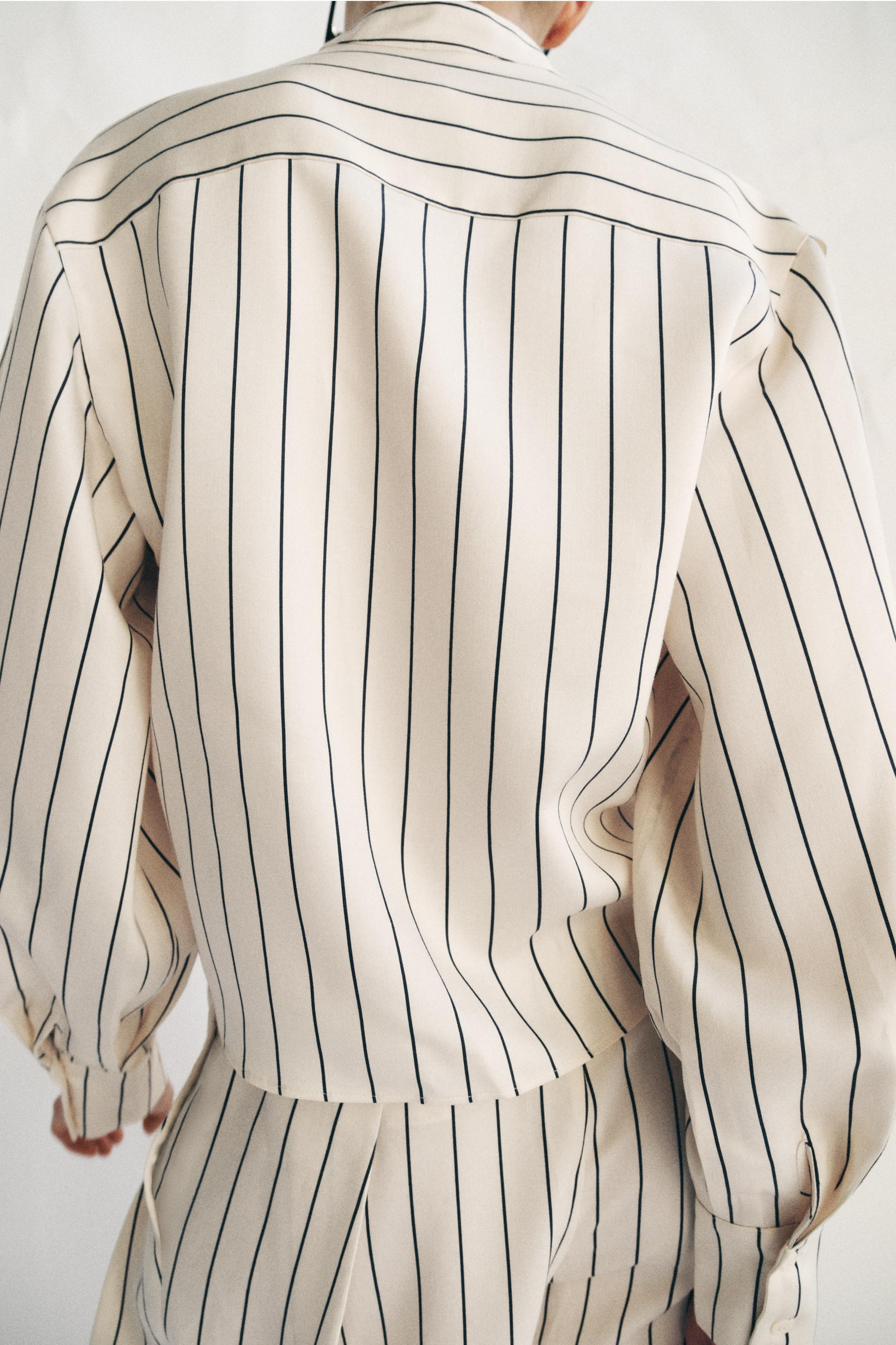 ZW COLLECTION STRIPED VOLUMINOUS SLEEVE SHIRT | Zara US