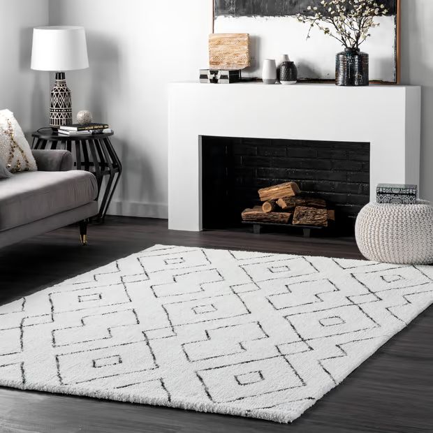 White Double Diamond Lattice Shag 9' x 12' Area Rug | Rugs USA