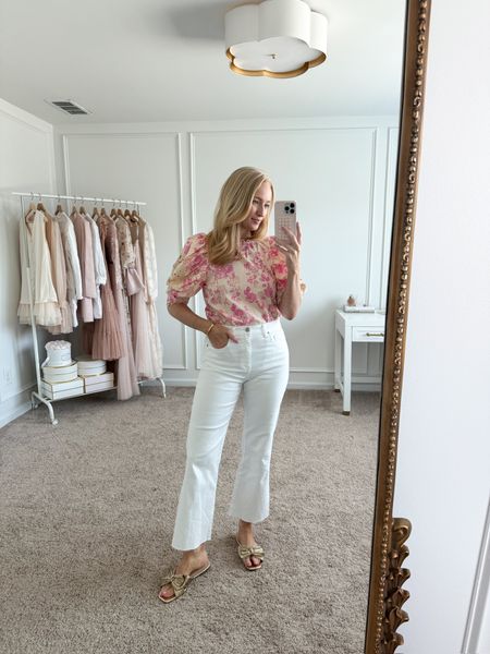 In love with this entire outfit from
Avara! I will be wearing it on repeat! The top is tts, wearing a size small. The jeans remind me so much of my favorite Mother jeans from Nordstrom but at a lower price point! I am wearing size 28 in the jeans, but would suggest sizing down one size. Use my code amandaj15 for 15% off! 
Spring outfits // casual work wear // day date outfits // brunch outfits // shopavara // Avara fashion 

#LTKstyletip #LTKfindsunder100 #LTKSeasonal