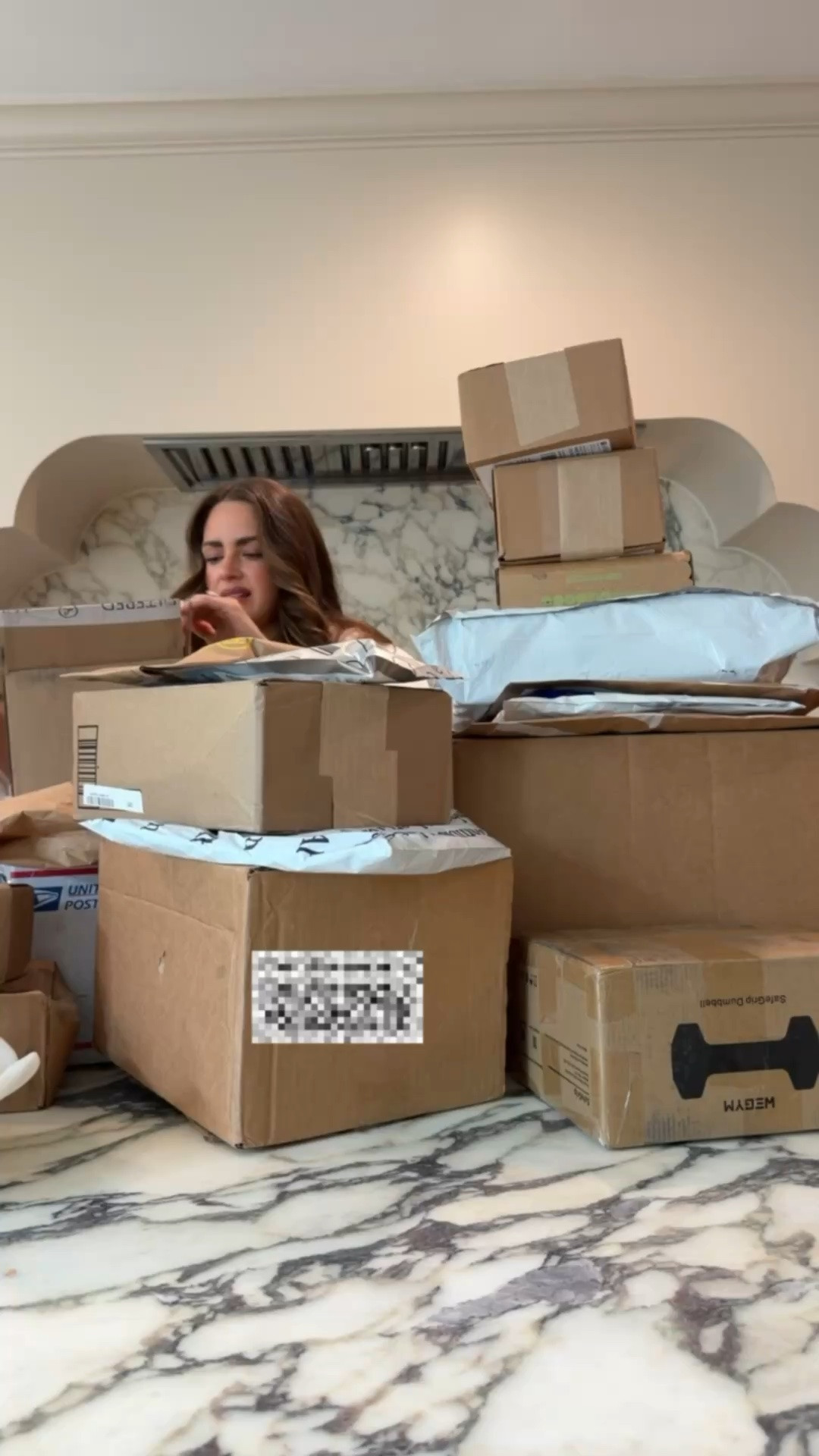 POST TRIP UNBOXING ✨
unbox all the packages that came while we were gone with me

#LTKmomlife #LTKdayinmylife #LTKHome