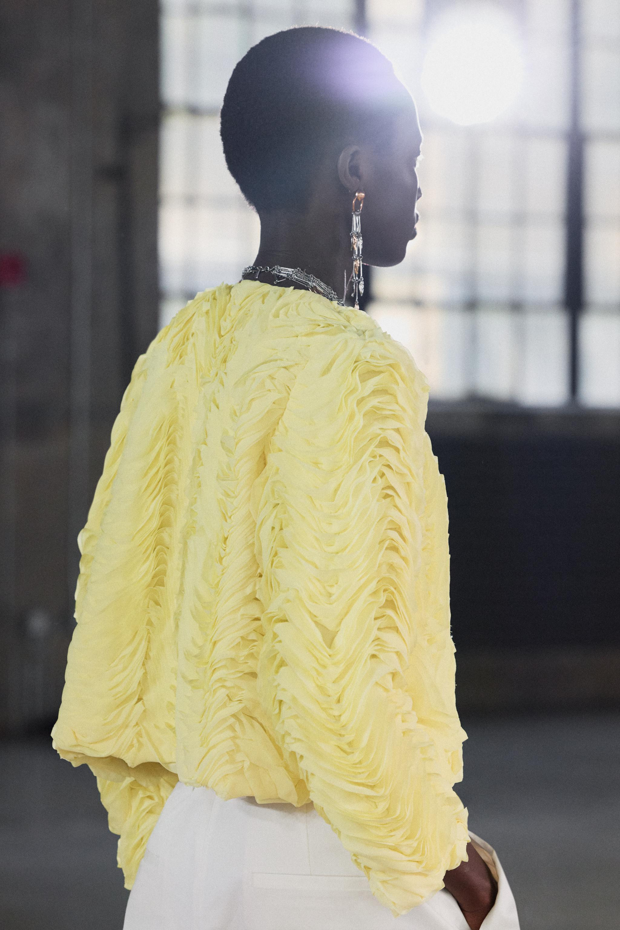 RUFFLED TEXTURED JACKET | Zara US