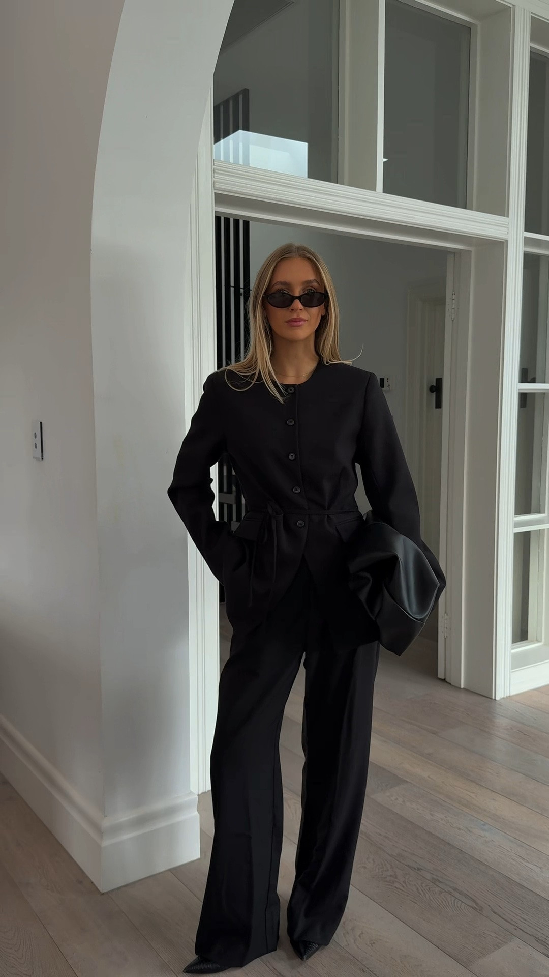 Blazer - 6/XS
Pants - 6/XS

#LTKaustralia
