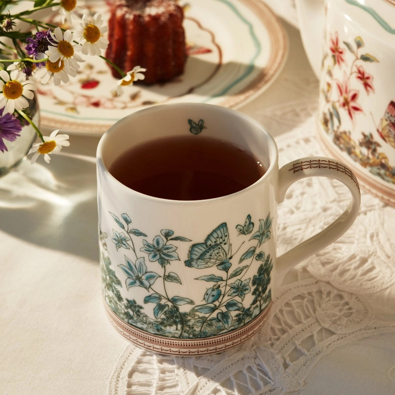Fortnum's Wild Garden Landscape Mug, Eau de Nil | Fortnum & Mason