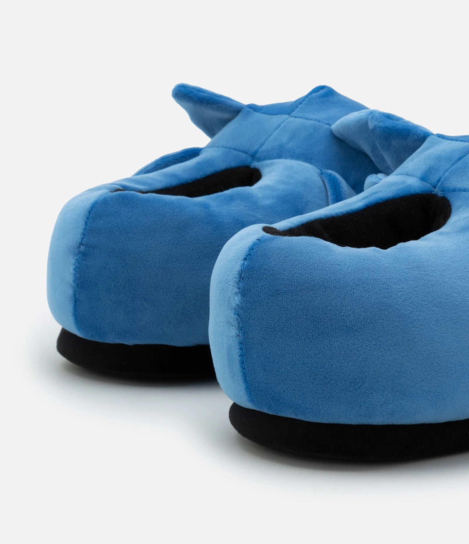Pantufa Infantil Fechada em Fleece Bordado Sonic - Tam 29 a 36 Azul - Lojas Renner | Renner (BR)