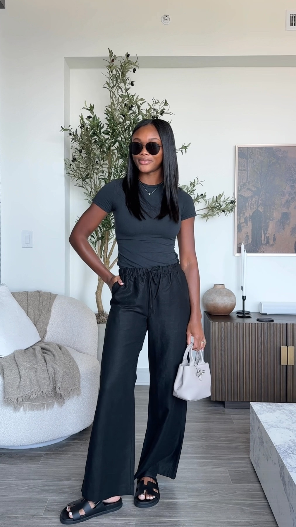 Casual outfit of the day! Wearing a size small in both the top and bottom these black linen pants! 

#LTKItBag #LTKautumn #LTKSeasonal