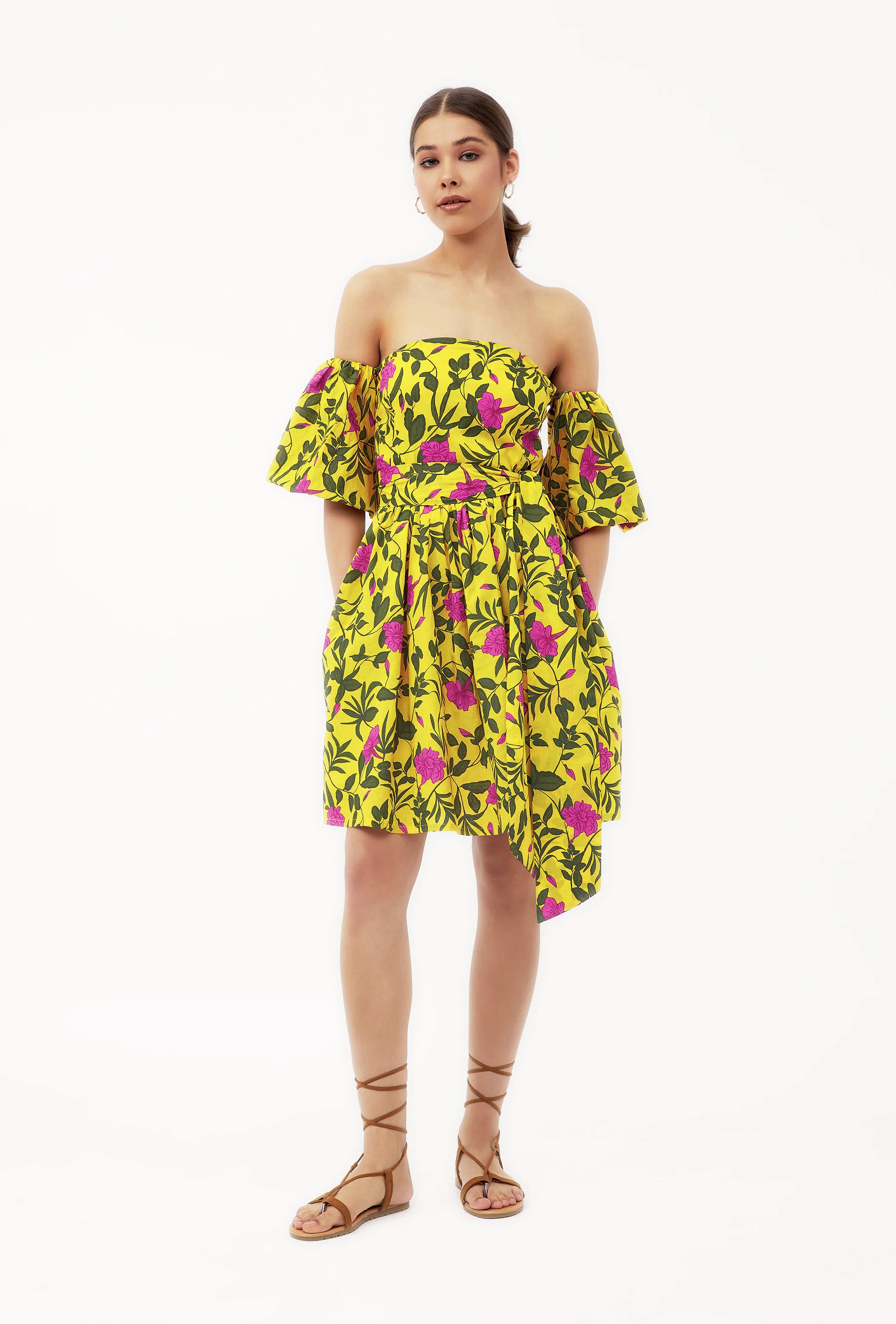 1547 Leah | Beyond By Vera