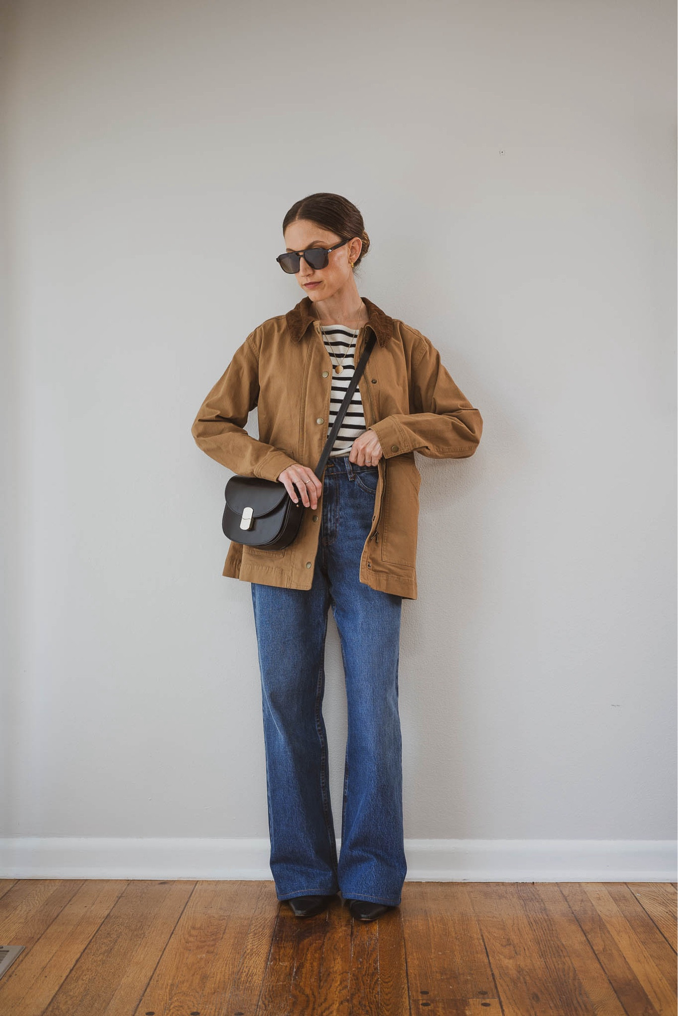 Fall Capsule: Day Twelve 🍂

Everlane top, XS, fits TTS. Old Navy Jacket, XS, I took my true size but size up if you plan to layer with thick sweaters. Sèzane denim, 25, I took my larger size and had them hemmed. J.Crew boots, TTS. Quince Sunglasses. Mila Coin Necklace from Sheena Marshall Jewelry, code STITCHANDSALT for $10 off. Makena Hoops from Sela Designs, code ASHLEYROHR10 for 10% off  

#LTKStyleTip #LTKSeasonal #LTKOver40