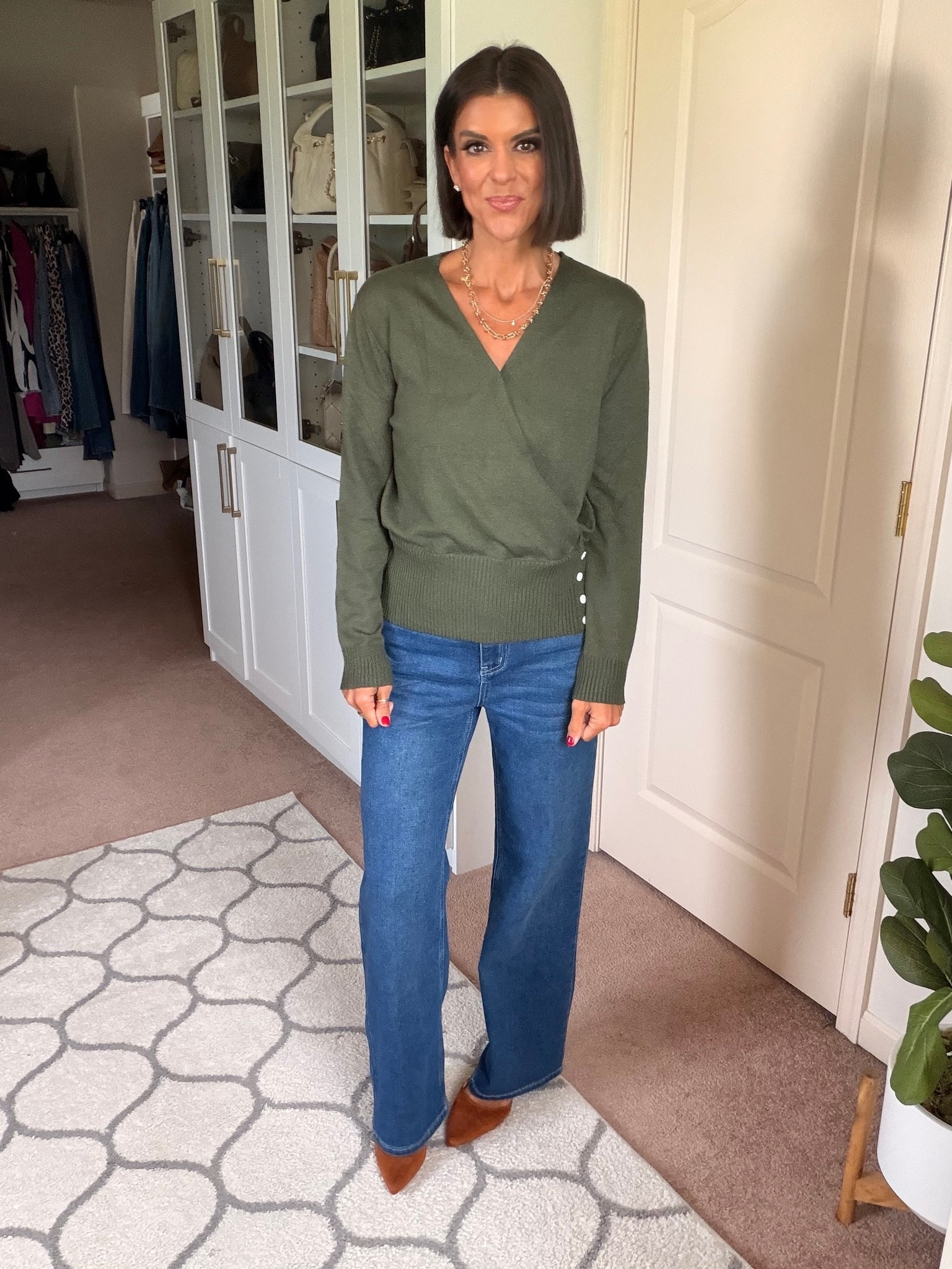 Size small in sweater xs in jeans

#LTKootd #LTKdayinmylife #LTKgrwm