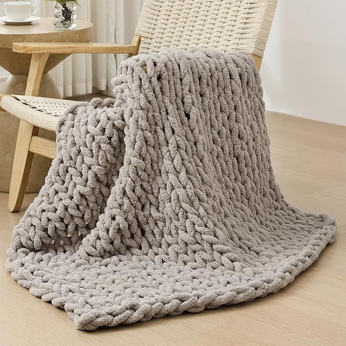 Bigacogo Chunky Knit Throw Blanket for Couch, 40x40 inches, Taupe | Amazon (US)