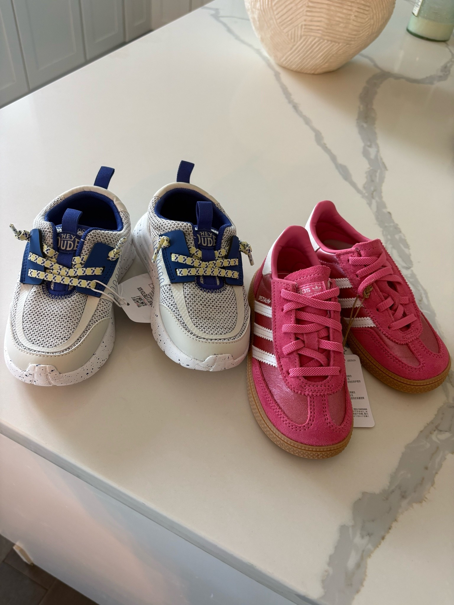 Toddler no tie sneakers

#LTKKids