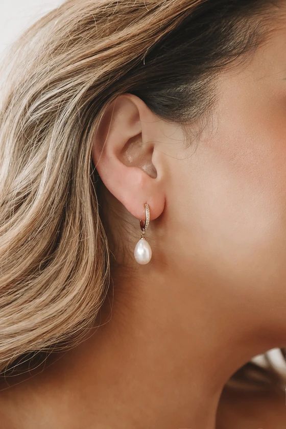 Divine Connection 14KT Gold Pearl Mini Hoop Earrings | Lulus (US)