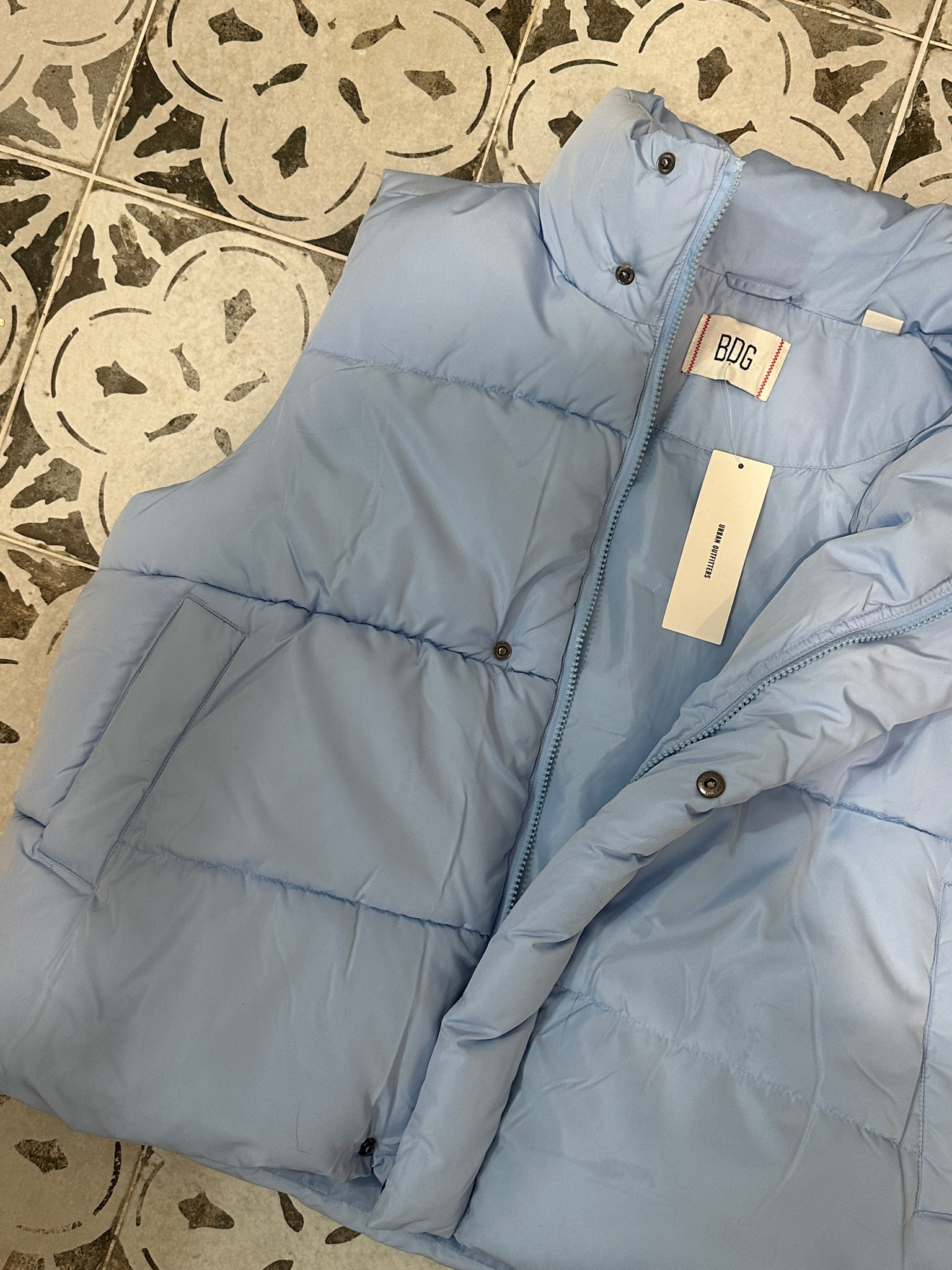 Oversized urban outfitters vest! Restocked & on sale! 

#LTKsalealert #LTKfindsunder50