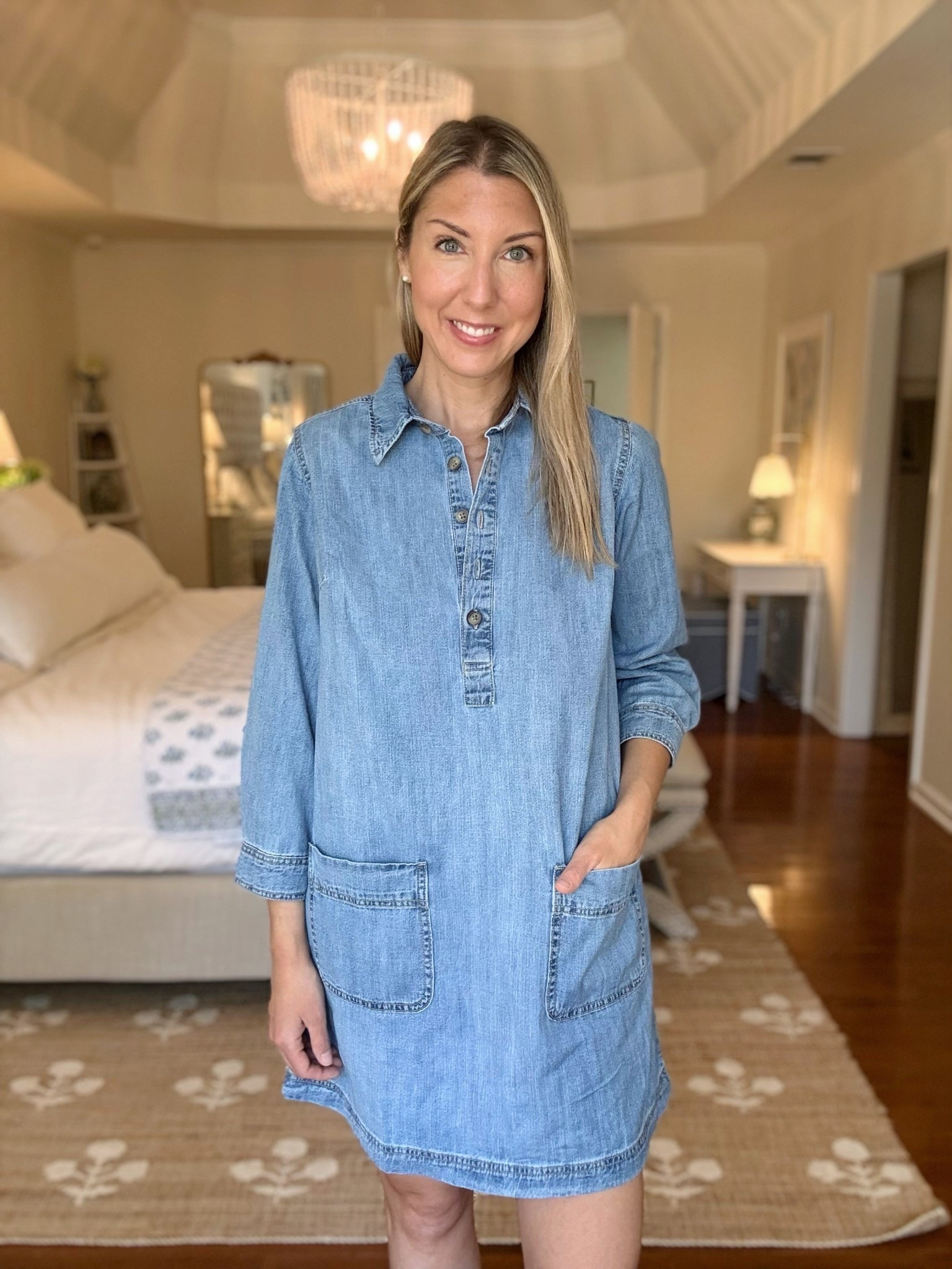 Old navy denim dress, size small! 

#LTKSeasonal #LTKFindsUnder50 #LTKSaleAlert