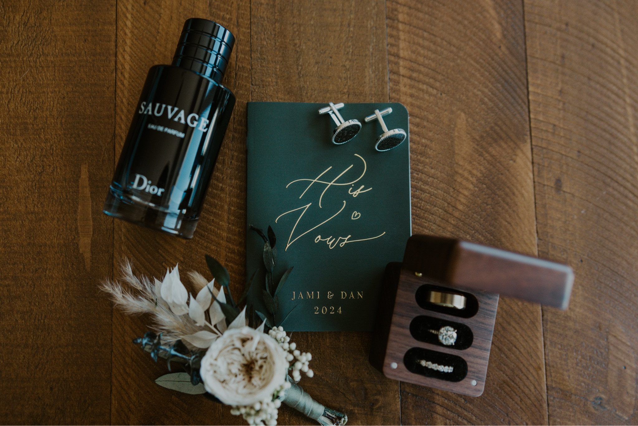 His wedding details 



#LTKMens #LTKWedding