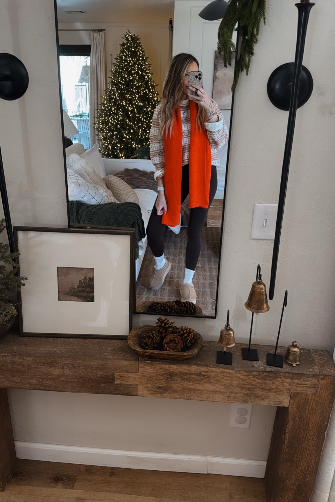 American eagle / aerie sale — get a cozy holiday outfit!! Soft festive sweater and bright red scarf! 

#LTKSaleAlert #LTKMidsize #LTKStyleTip