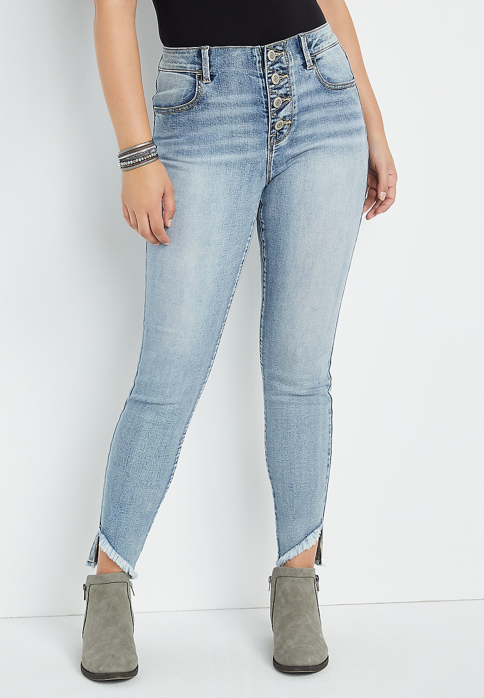 m jeans by maurices™ Vintage High Rise Fray Hem Jegging | Maurices