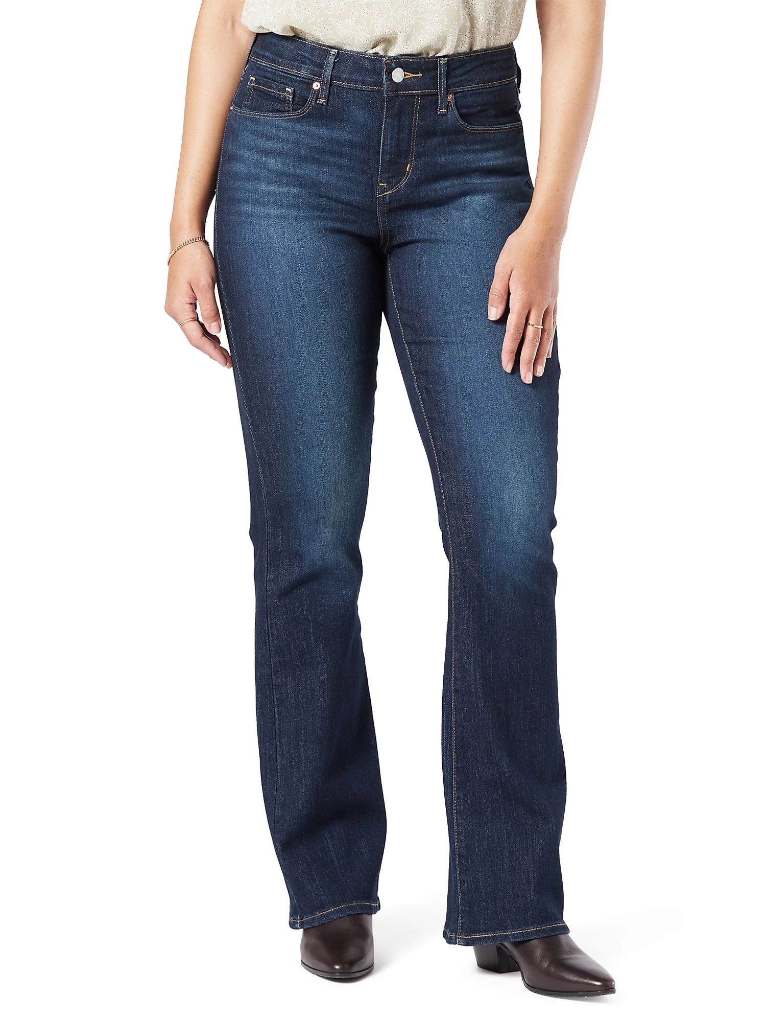 Signature by Levi Strauss & Co. Women's and Women's Plus Modern Bootcut Jeans - Walmart.com | Walmart (US)