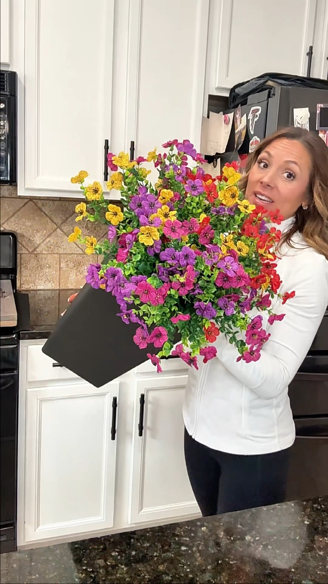 I switched to artificial outdoor flower planters and I’m honestly shocked at how real these look. They’re UV resistant, won’t fade in the sun, and require ZERO maintenance. No watering, no upkeep, no stress.

If you want a beautiful front porch, patio, or outdoor space without the constant work, this is the easiest upgrade. Perfect for busy women, low maintenance homes, or anyone who just wants it to look good without the effort.

#homedecor
#outdoorliving
#springdecor
#frontporchdecor
#decorideas