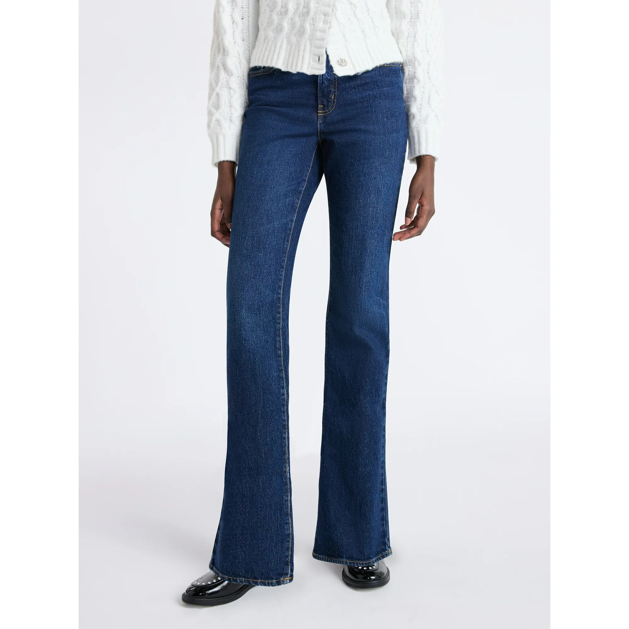 Free Assembly Women's Mid Rise Full Length Bootcut Jeans, 32" Inseam, Sizes 0-20 | Walmart (US)