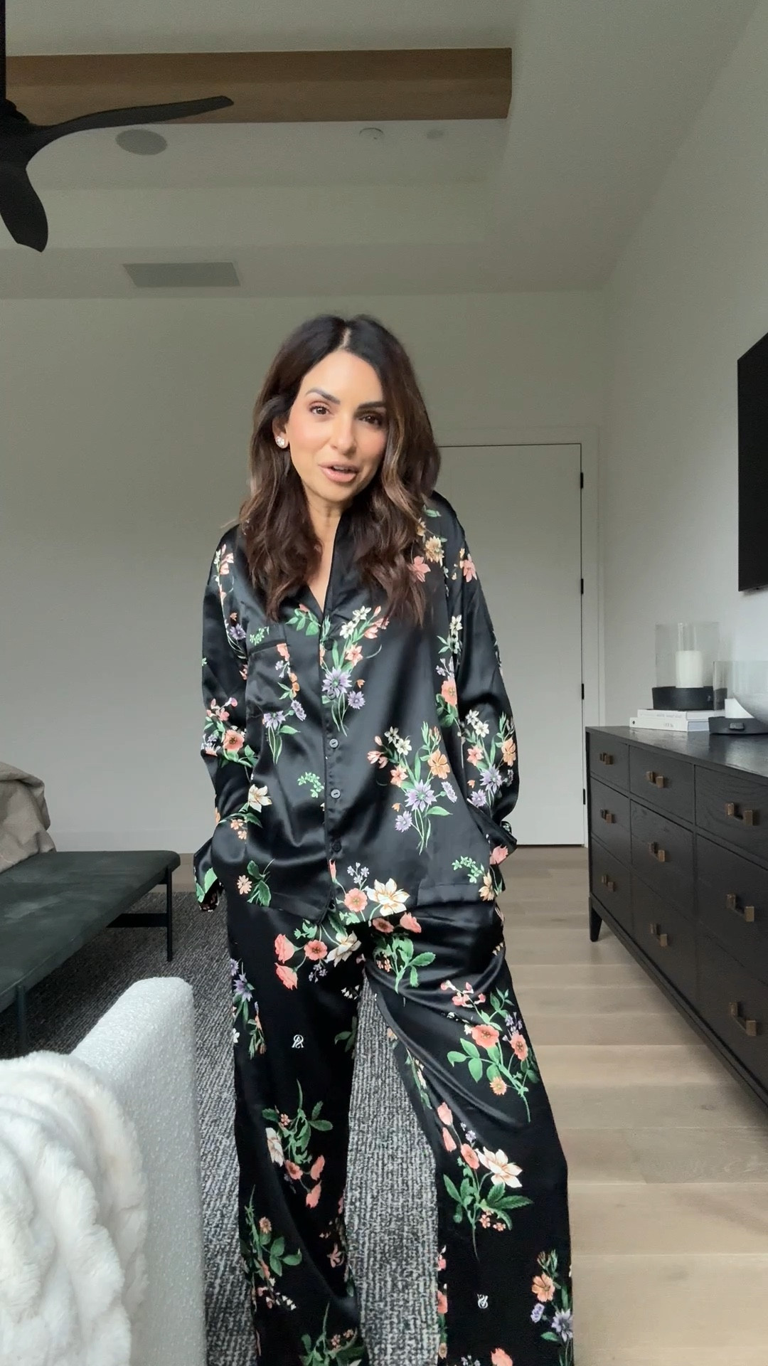 Mother’s Day gift ideas! Some great practical options from Victoria’s Secret. These satin pajamas are so chic and I love the floral print for spring. Linking other gift ideas to this post including perfume, slippers, and other sets! I’m wearing size XS Short in this set 💚 @victoriassecret 

#LTKMothersDay #LTKOver40 #LTKmomlife
