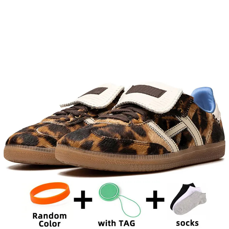 Save Big on Bulk Mens Sneakers Female Designer Mens Womens Casual Shoes Suede Dark Pony Green Bol... | DHGate