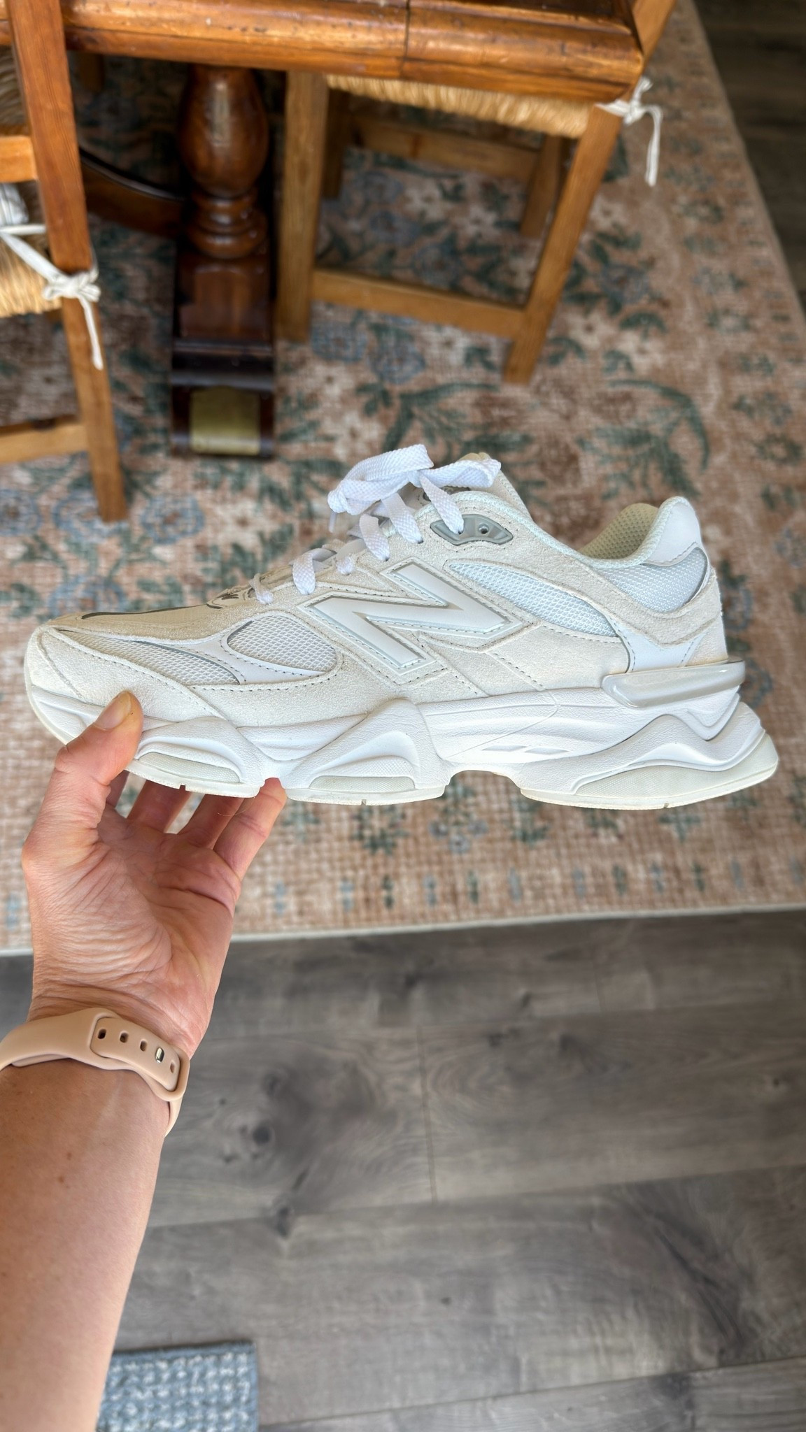 Thought I hated these shoes until I actually tried them on ☁️☁️☁️