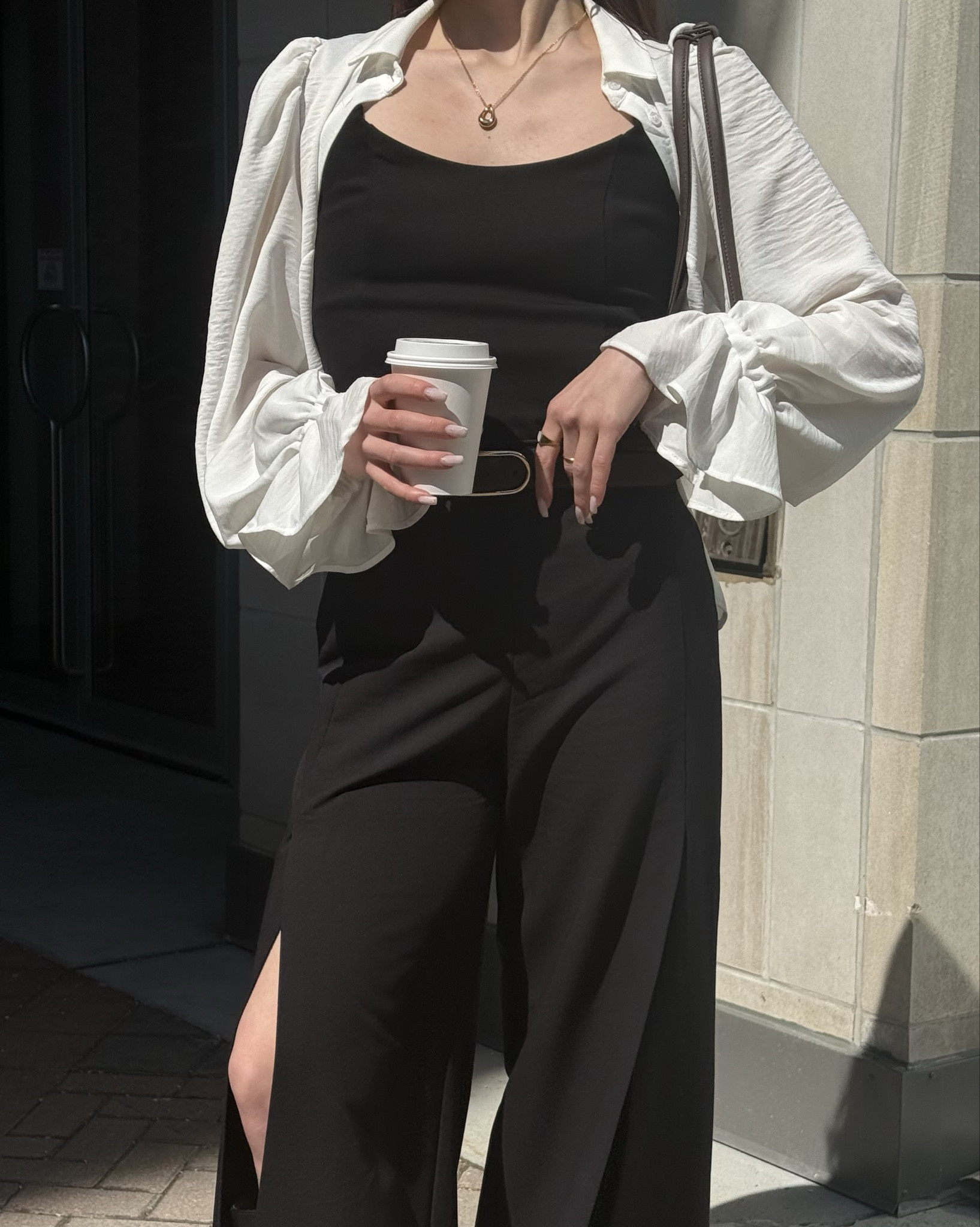 black and white, bus make it chic 🤍

#LTKStyleTip #LTKWorkwear #LTKFindsUnder100