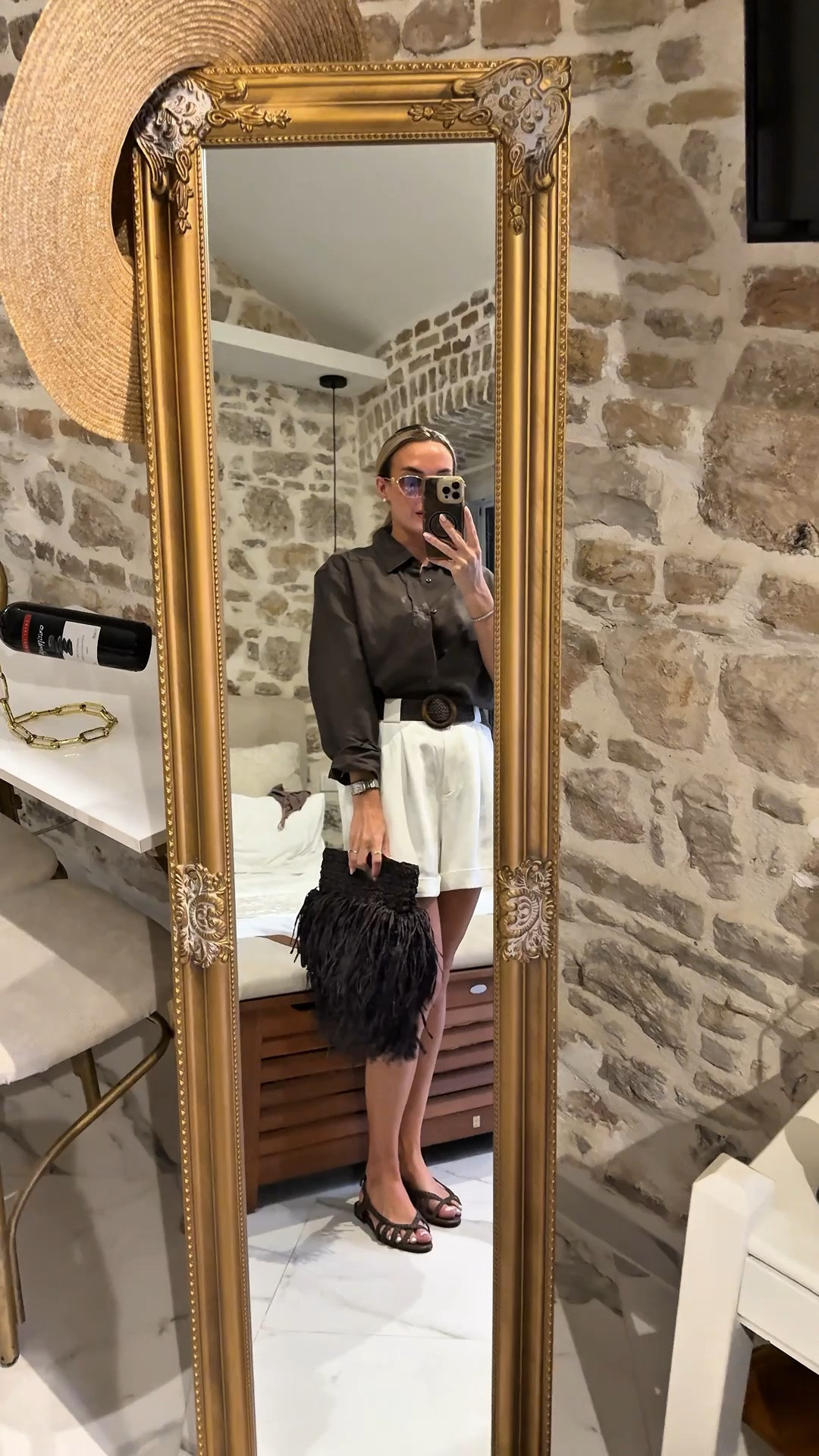 Brown🫱🏻‍🫲🏼white OOTN 🤎🙋🏼‍♀️ Euro summer style x

#LTKsummer #LTKeurope #LTKstyletip