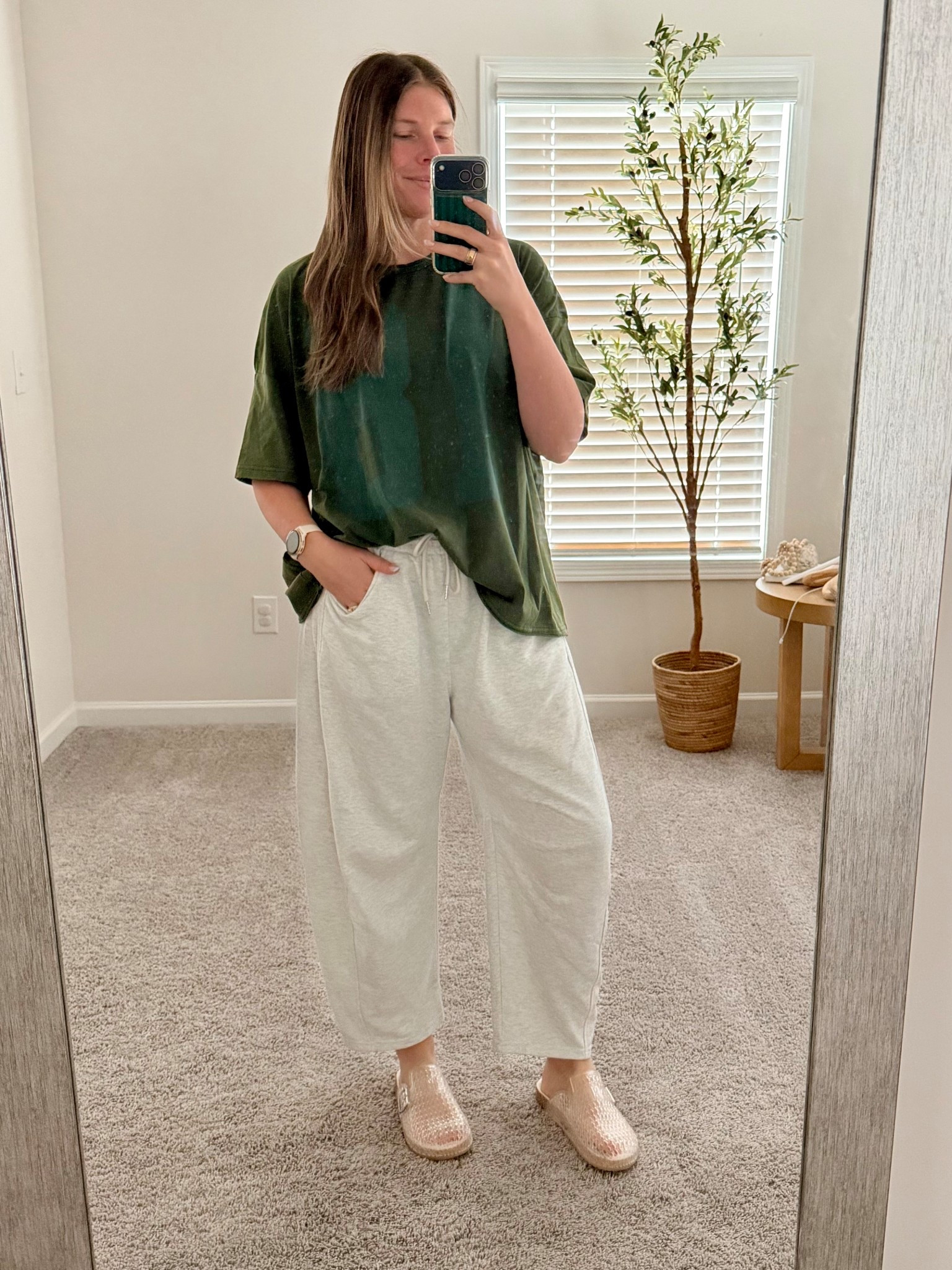Comfy chill outfit for the weekend but still cute!! 

#LTKTall #LTKMidsize #LTKootd