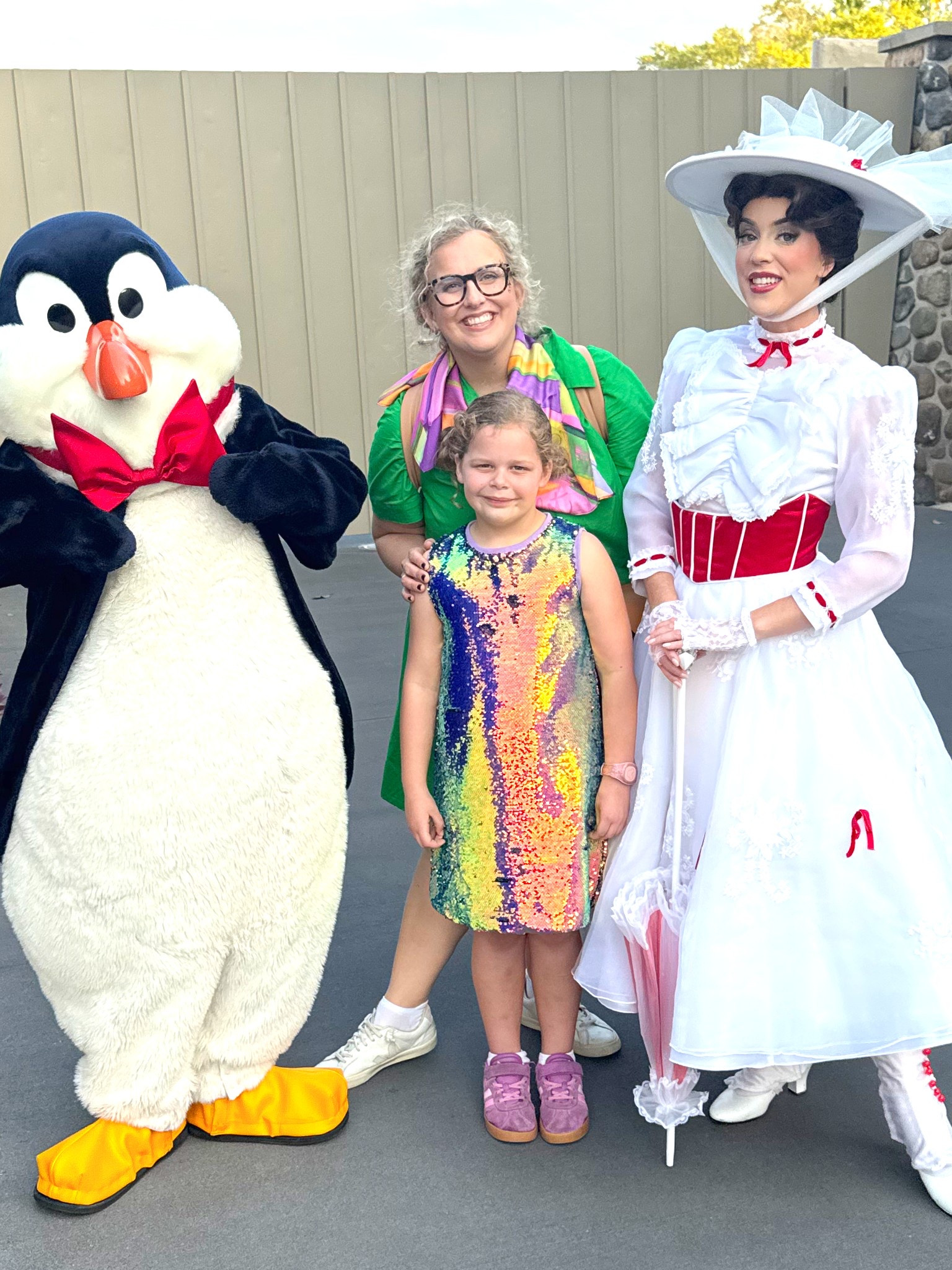 Disney Willa is a vibeeeee + one of my faithful, favorite dresses  