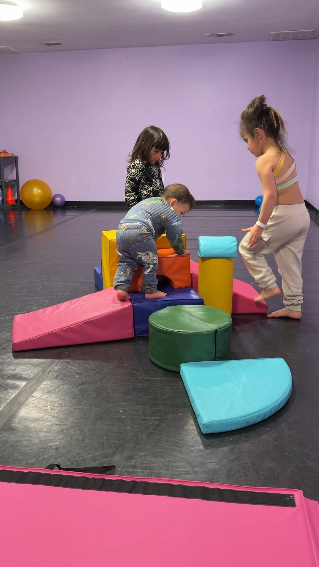 This soft play set is fun for all ages! 🥳


#LTKBaby #LTKFamily #LTKKids