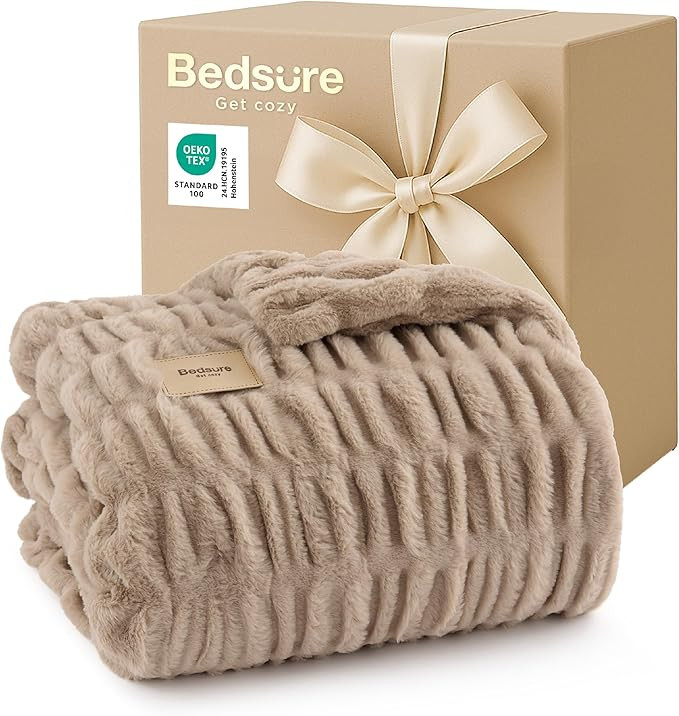 Bedsure Gentlesoft Fluffy Cozy Faux Fur Throw Blanket for Couch, Soft Fuzzy Plush Furry Blanket, ... | Amazon (US)