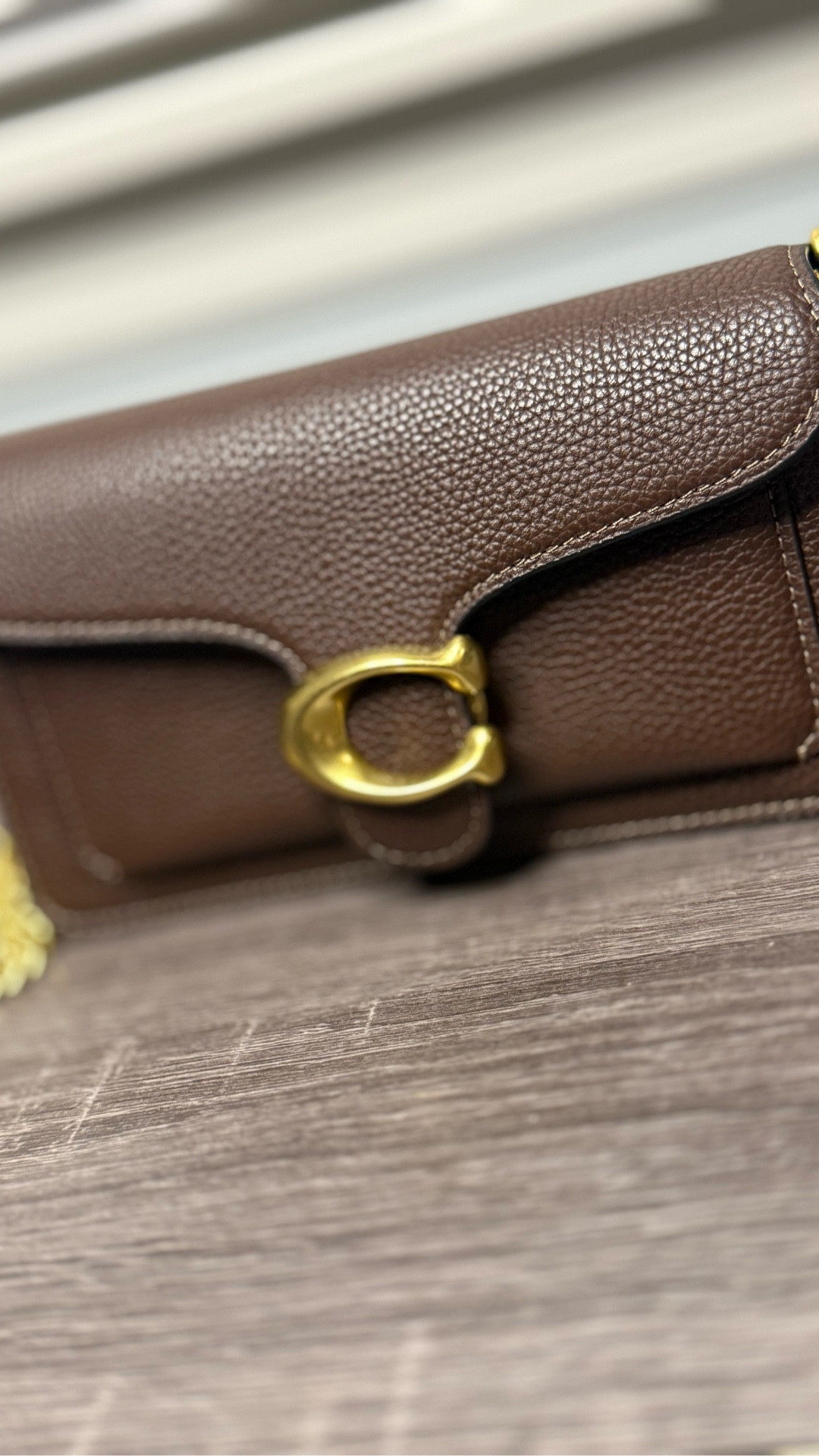 Perfect crossbody purse for a busy lady 🤎
🤎Maple Polished Pebbled Leather Tabby Chain Crossbody 20in. with gold chain


#LTKgrwm #LTKselfcare #LTKValentine