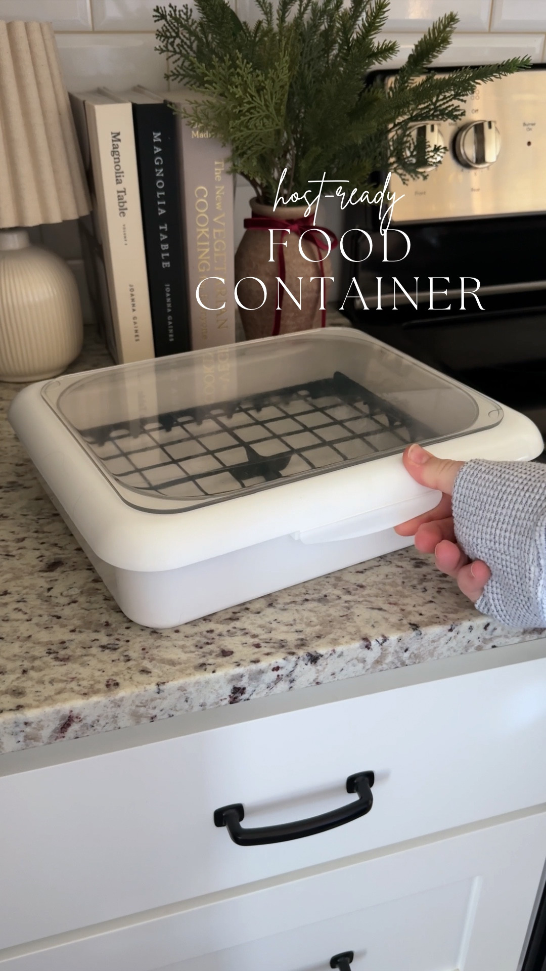 Not just a holiday hero 🎄 This versatile food container is what I reach for year-round—from potlucks and picnics to weeknight dinners and casual hosting.

#LTKfoodie #LTKFindsUnder50 #LTKHome