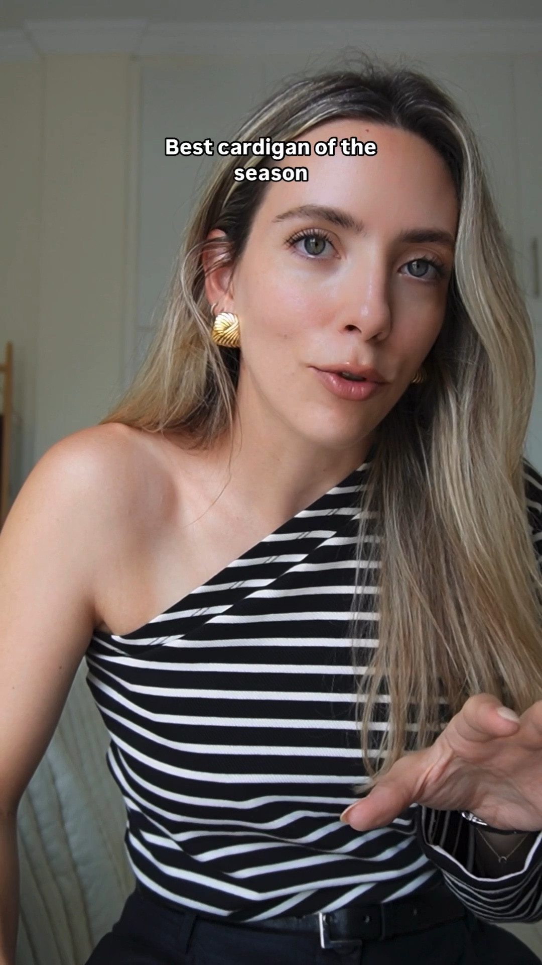 Massimo Dutti cardigan of dreams 🍂

I never thought I would like a cardigan this much but here we are!

I usually find that cardigans have this grandma style that I -most of the times- dislike.

I prefer clothes that make me feel & look both cool and put together.

-First of all the color! Wow! Burgundy of dreams.
-Secondly it’s 100% wool at a very reasonable price.
-Thirdly the fit! Broad shoulders but more fitted on the waist and not too long. Perfection!
-Lastly again the shape. It makes me feel powerful and that’s rare from a cardigan

-Fits true to size but you can easily wear a size up. I’m wearing a medium.
-It’s not long so it’s perfect for high waisted jeans & satin skirts.

Love it!

#LTKSeasonal #LTKVideo #LTKStyleTip